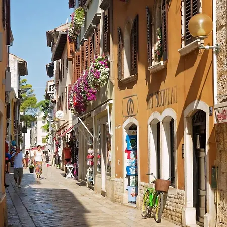 Piazzetta *