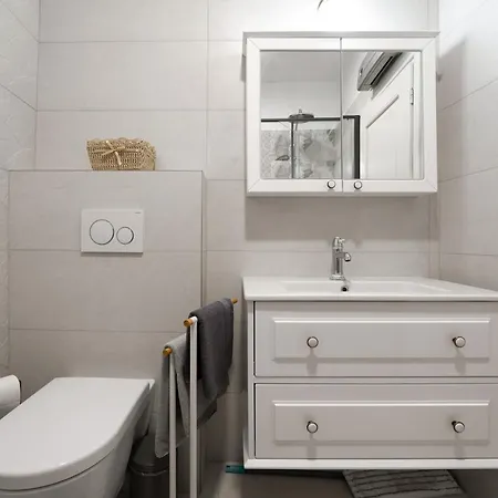 Strandnahe Piazzetta Apartment Porec
