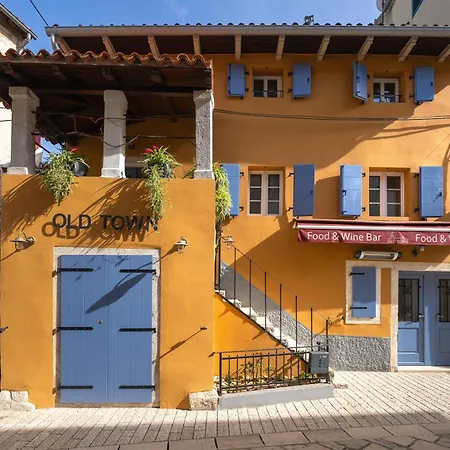 Strandnahe Piazzetta